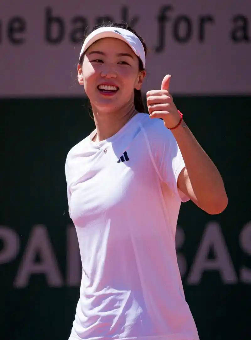 而湖人队则 而湖人队则